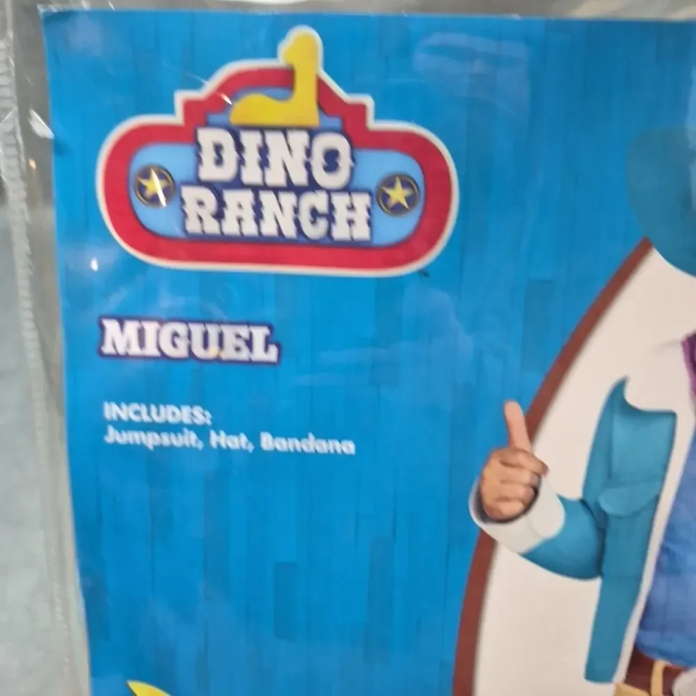 Miguel Dino Ranch Kids Halloween Cowboy Costume Jumpsuit Hat 5-6T NEW - Picture 2 of 7